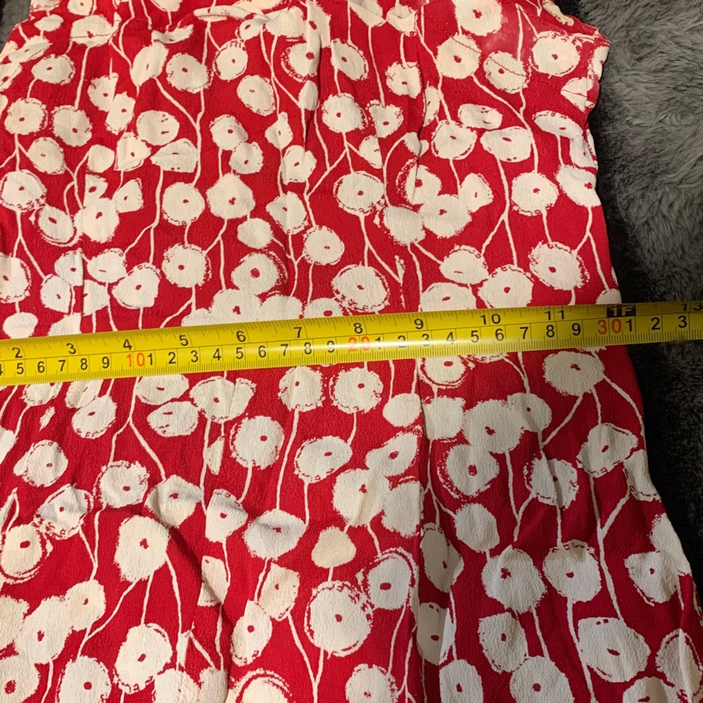 #12 Floral Red and White Dress - Picture 5 of 7
